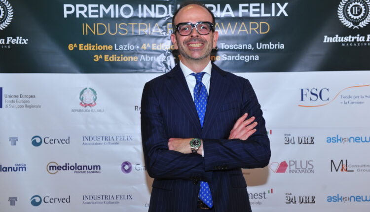 Andrea Di Fabio Direttore Generale di Cantina Tollo alla consegna del Premio Felix-2