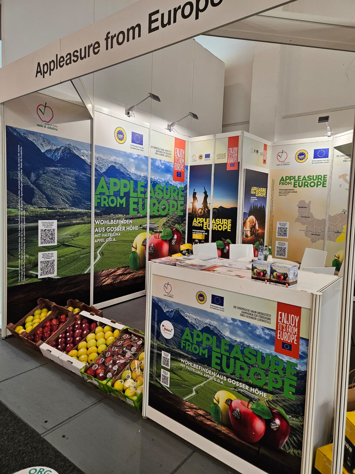 Il Consorzio di Tutela Mela di Valtellina IGP, con la presenza a Marca by BolognaFiere e a Fruit Logistica a Berlino, prosegue le attività promozionali di MAME – More Apples More Europe,